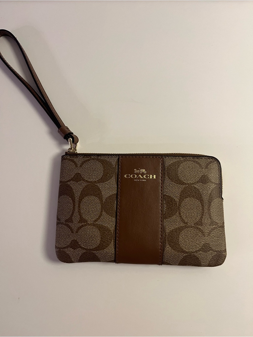 COACH wristlet 🎩🎩🎩🎩🎩🎩